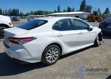 2018 Toyota Camry Le from USA, damaged, VIN 4T1B11HK5JU116169